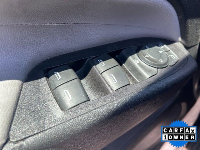 Used 2018 Chevrolet Equinox LS FWD image 19