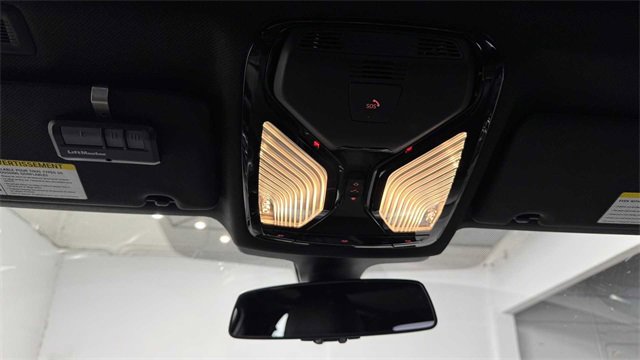 Used 2018 BMW 530i image 17