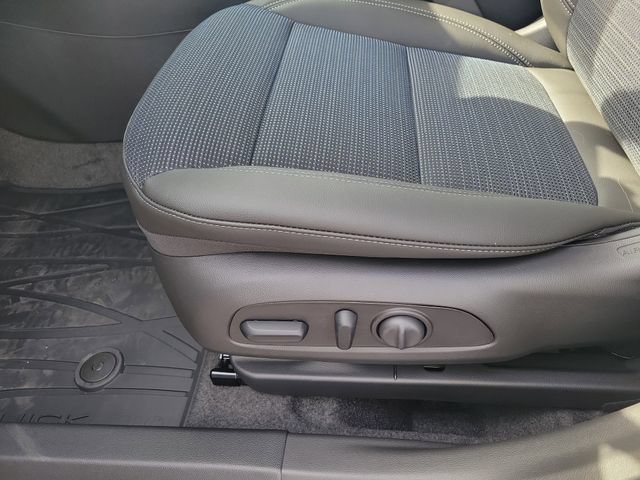 New 2026 Buick Envista Sport Touring w/ Convenience I Package FWD image 15