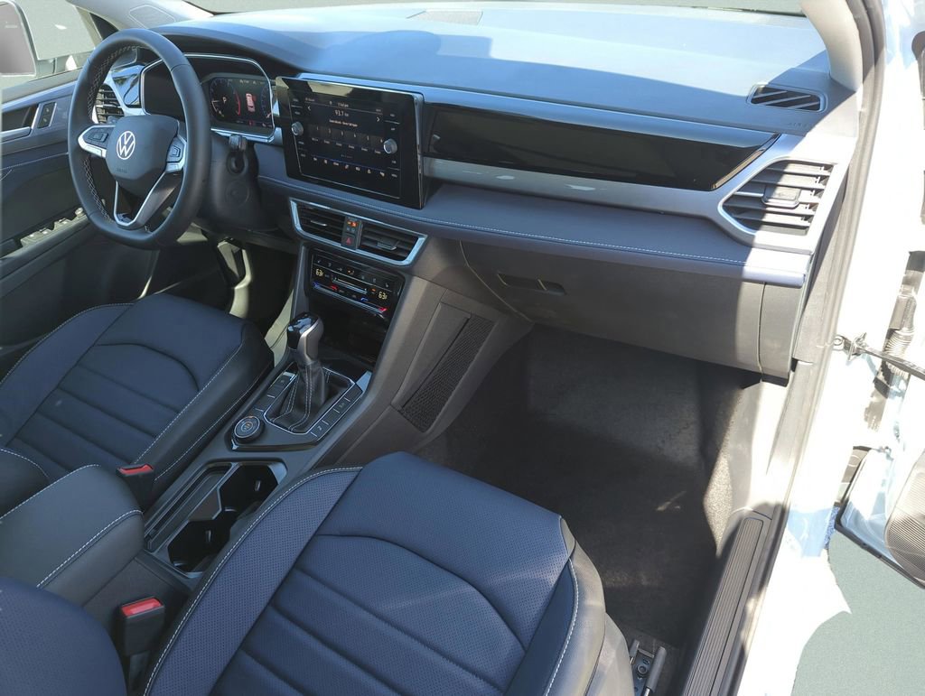 New 2026 Volkswagen Taos SEL image 22
