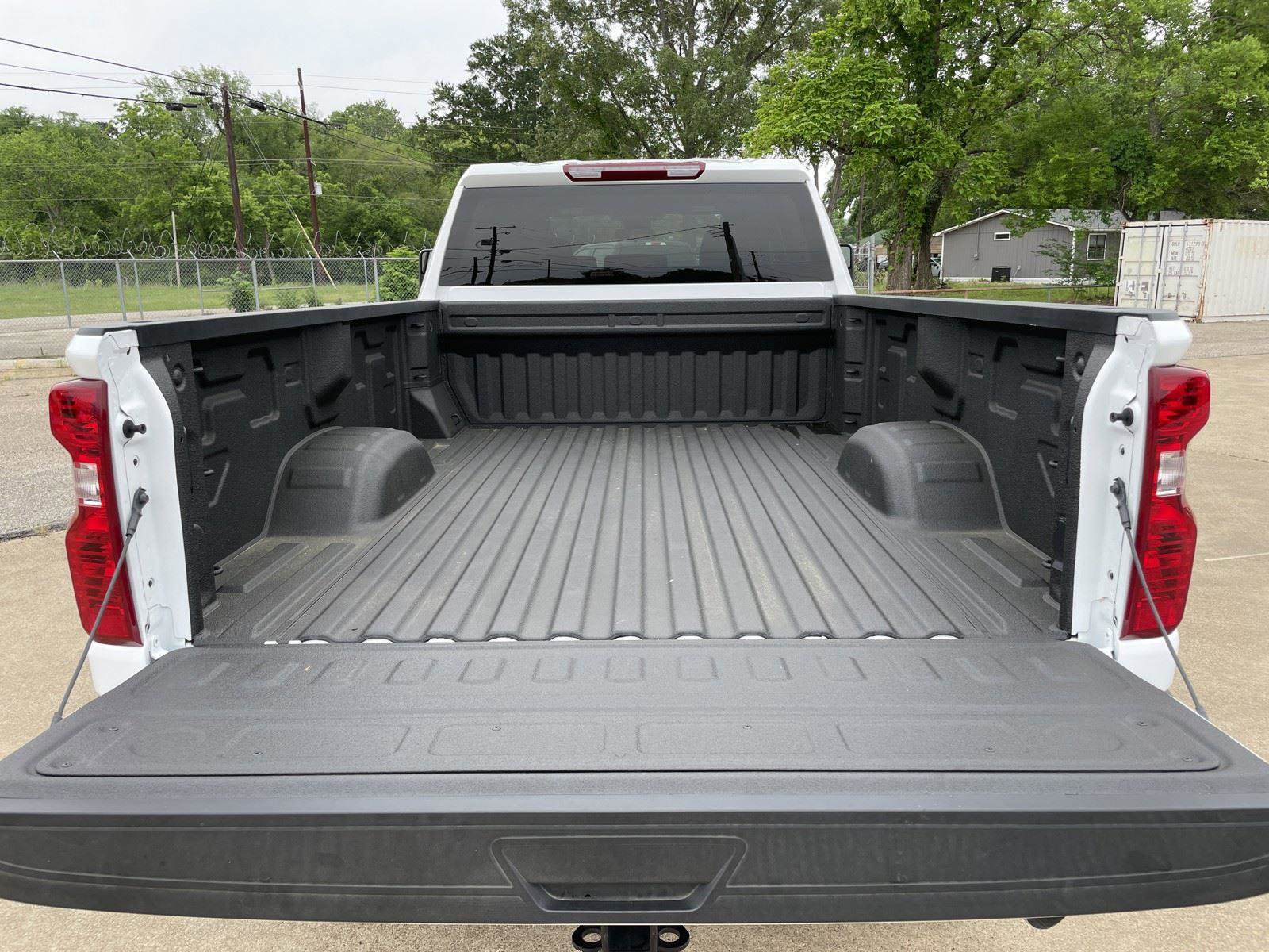 Used 2025 Chevrolet Silverado 2500 LT w/ Convenience Package AWD/4WD image 42