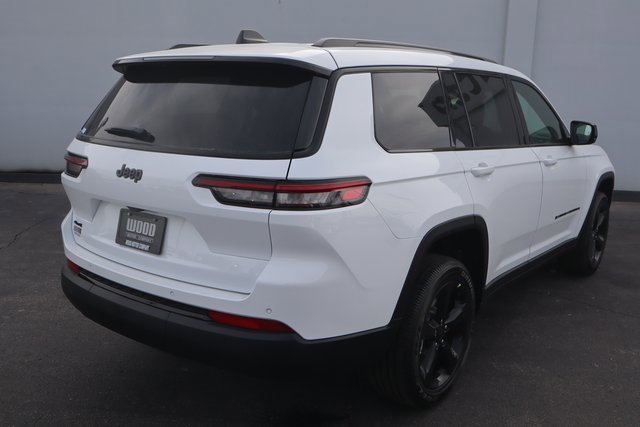 New 2025 Jeep Grand Cherokee L Altitude image 25