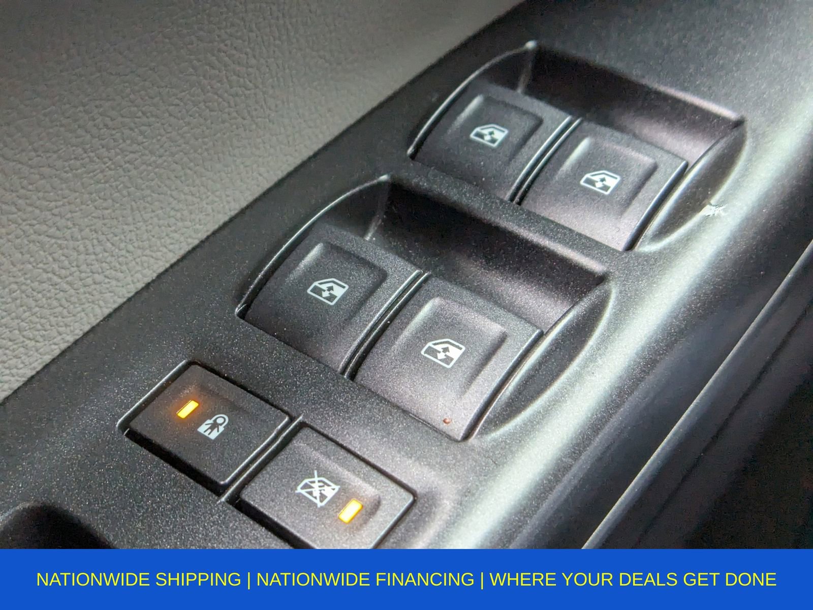 Used 2022 Chevrolet Colorado W/T image 34