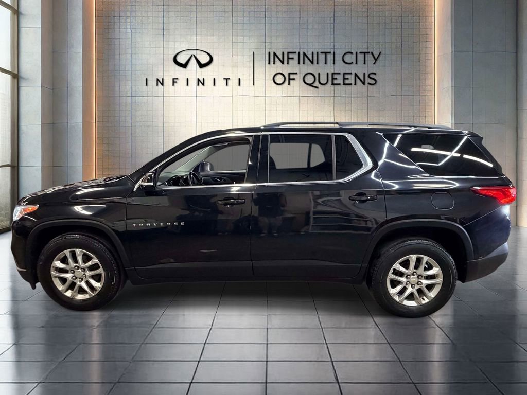 Used 2020 Chevrolet Traverse LT FWD image 4