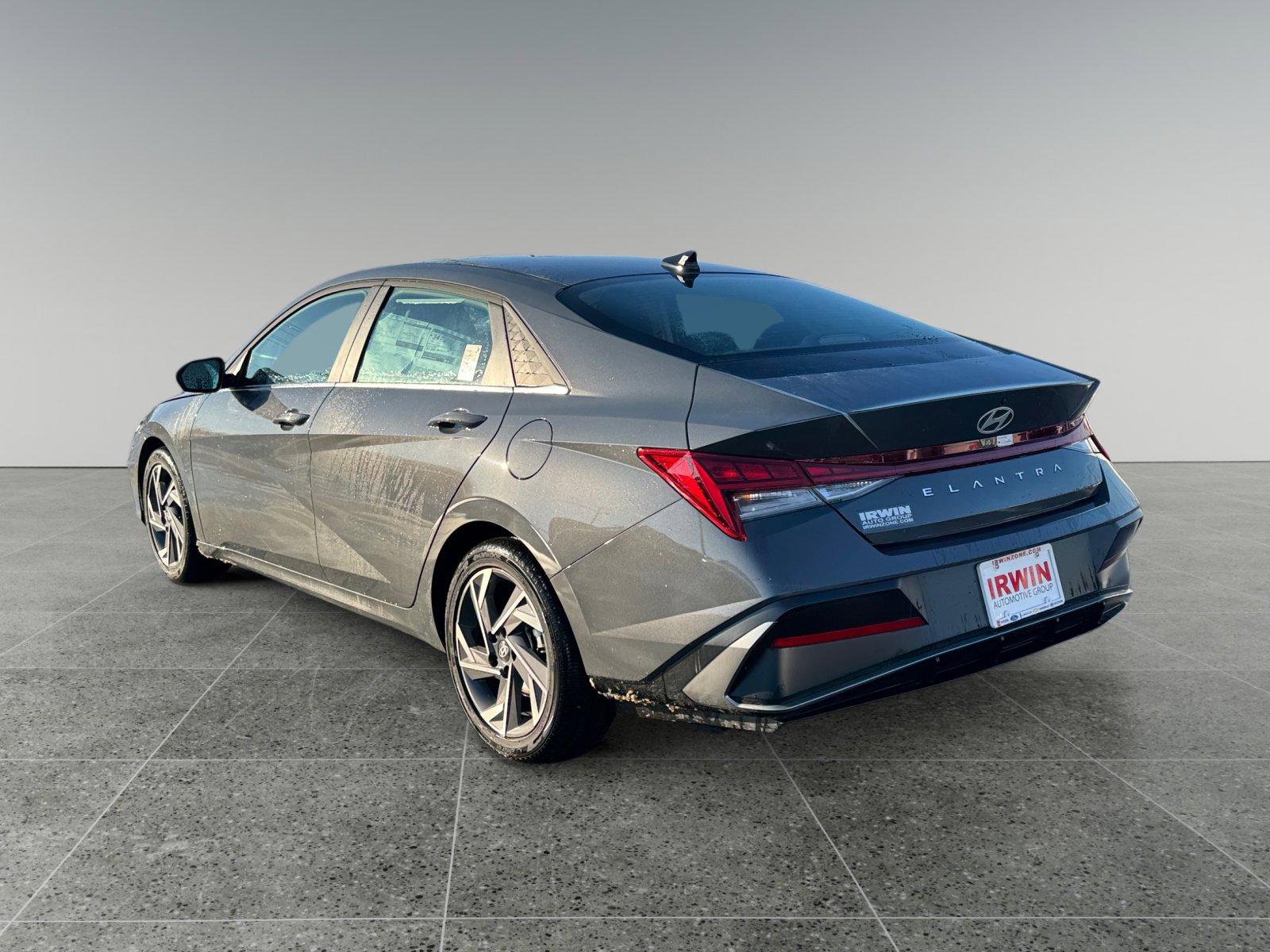 New 2025 Hyundai Elantra SEL image 3