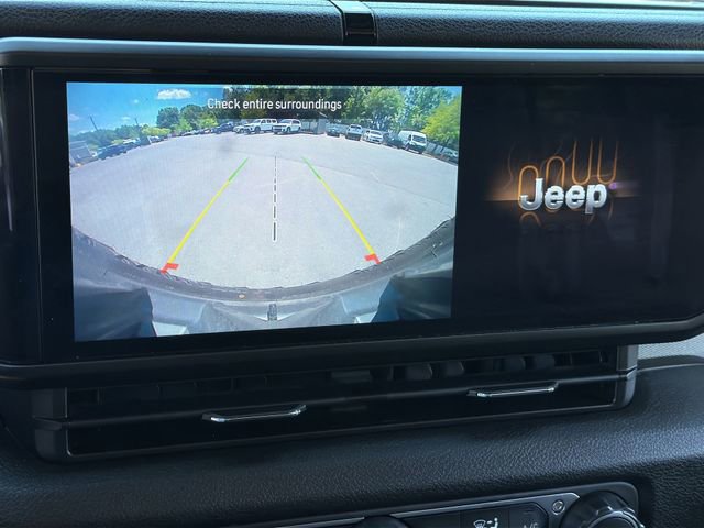 Used 2024 Jeep Wrangler Unlimited Sport AWD/4WD image 24