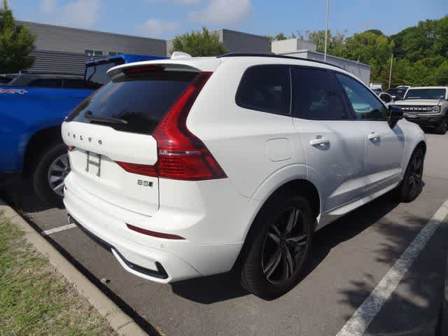 Used 2022 Volvo XC60 B5 R-Design AWD/4WD image 4