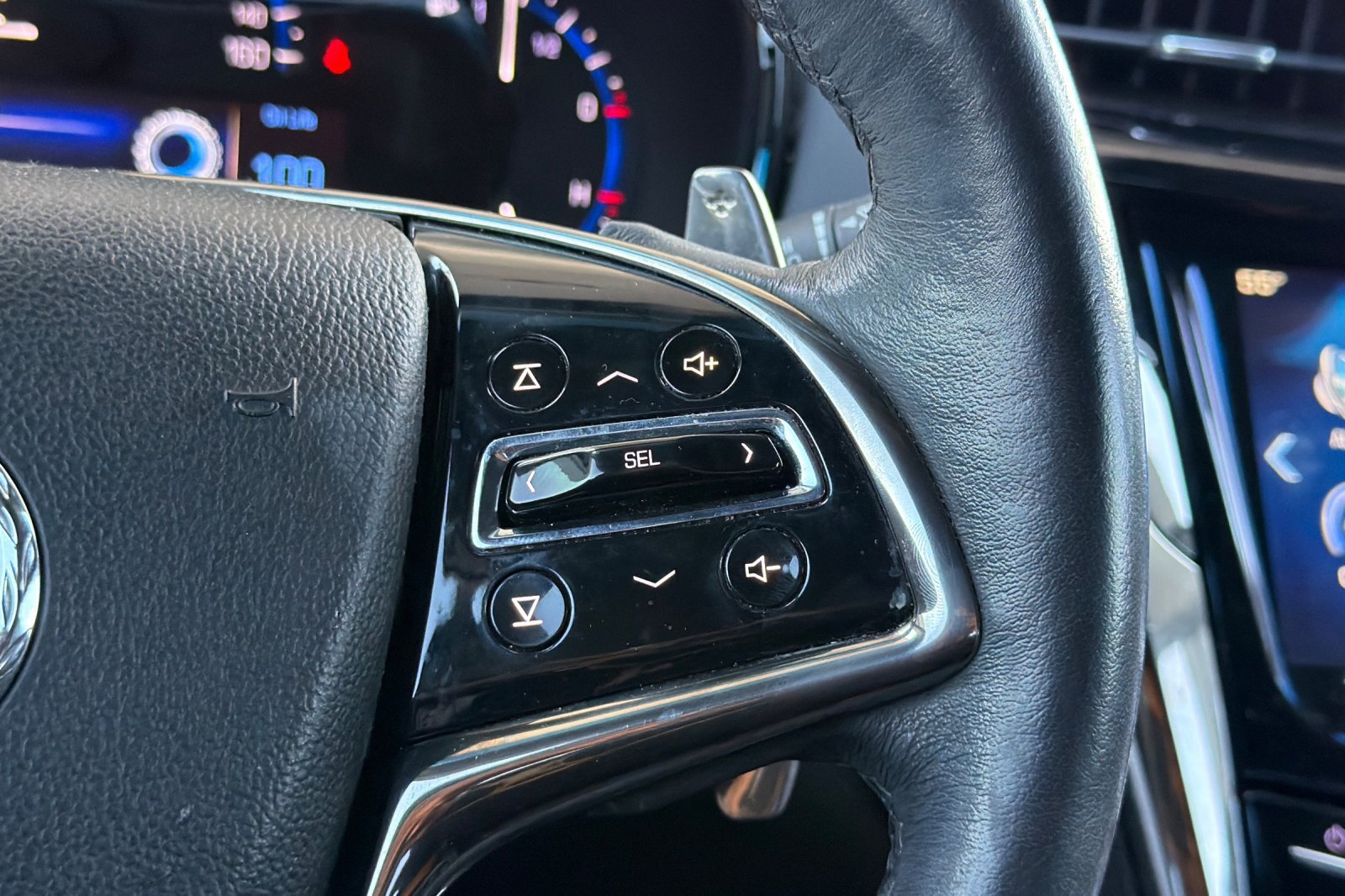 Used 2014 Cadillac CTS Luxury RWD image 31