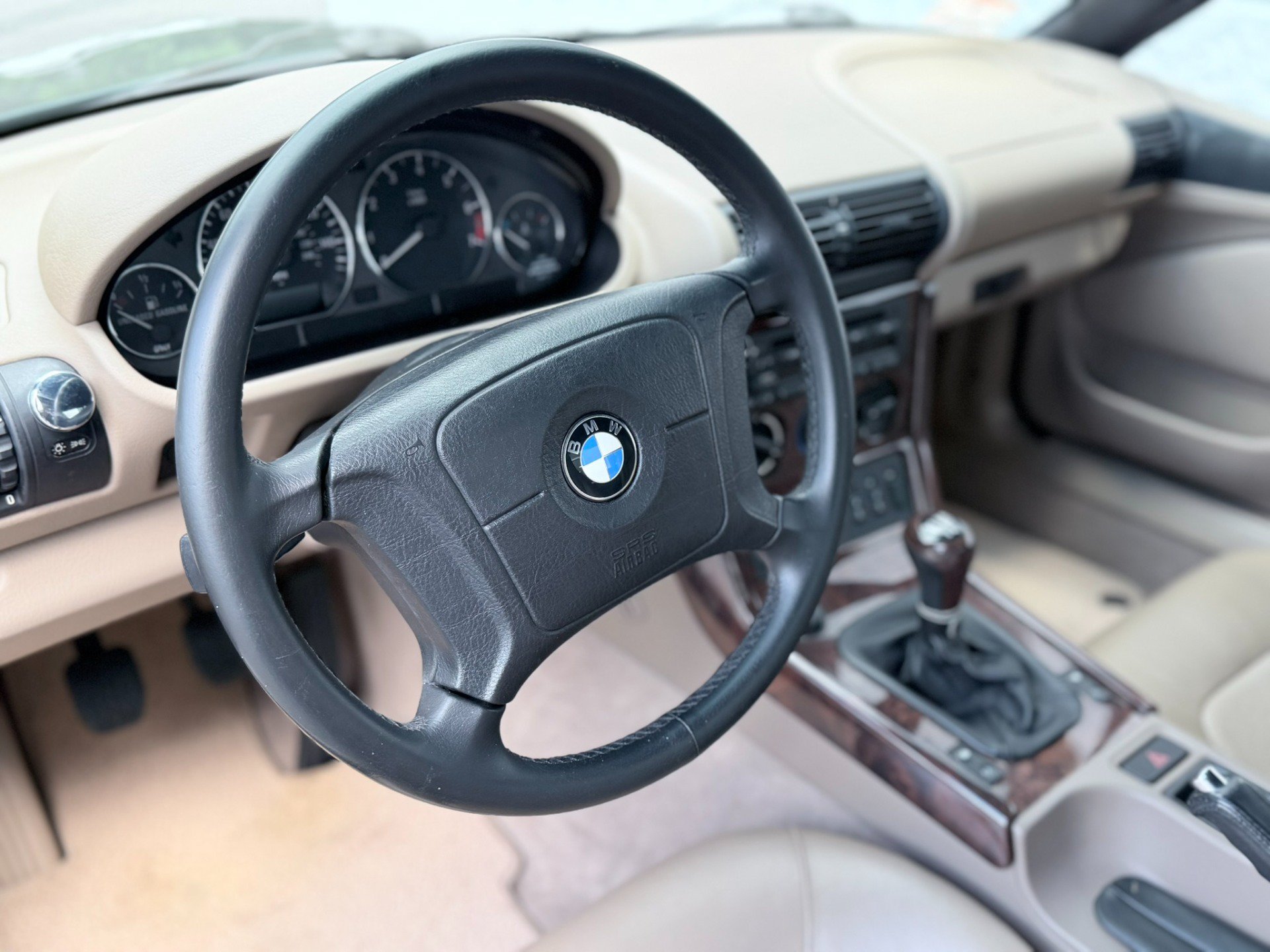 Used 1999 BMW Z3 2.5i RWD image 47