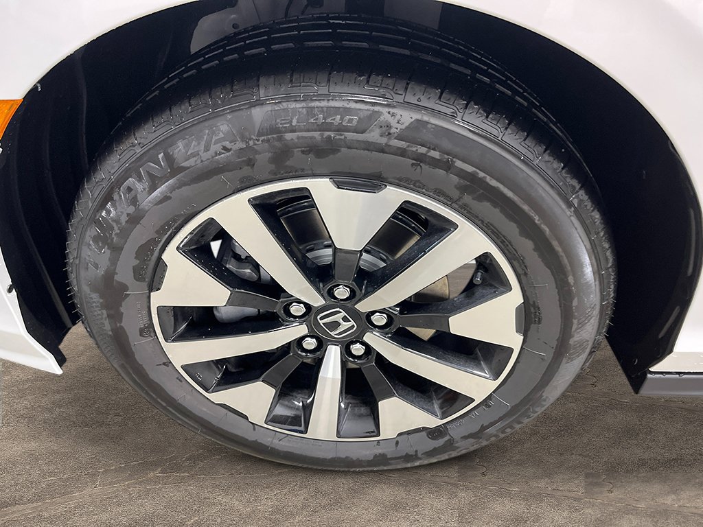 New 2026 Honda Odyssey EX-L image 12