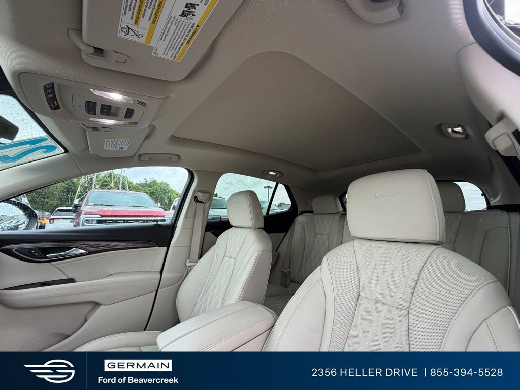 Used 2021 Buick Envision Avenir w/ Technology Package II AWD/4WD image 16