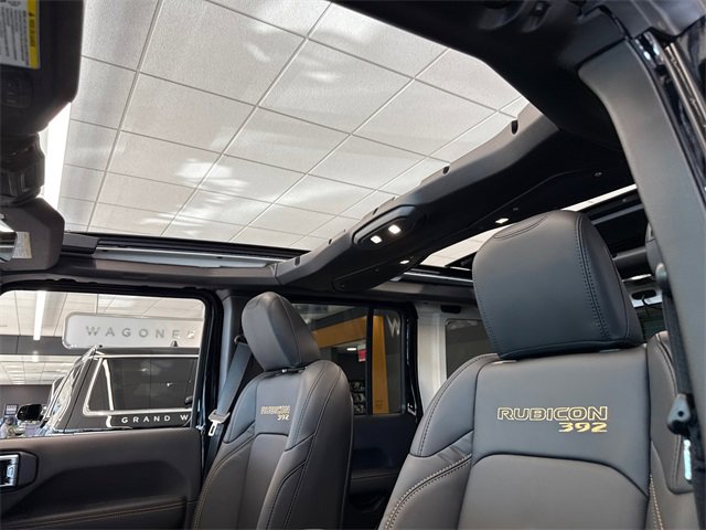 New 2025 Jeep Wrangler Unlimited Rubicon 392 image 4