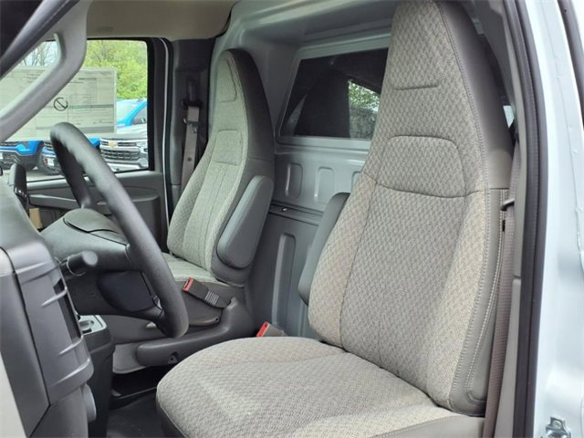 New 2025 Chevrolet Express 2500 w/ Driver Convenience Package image 12