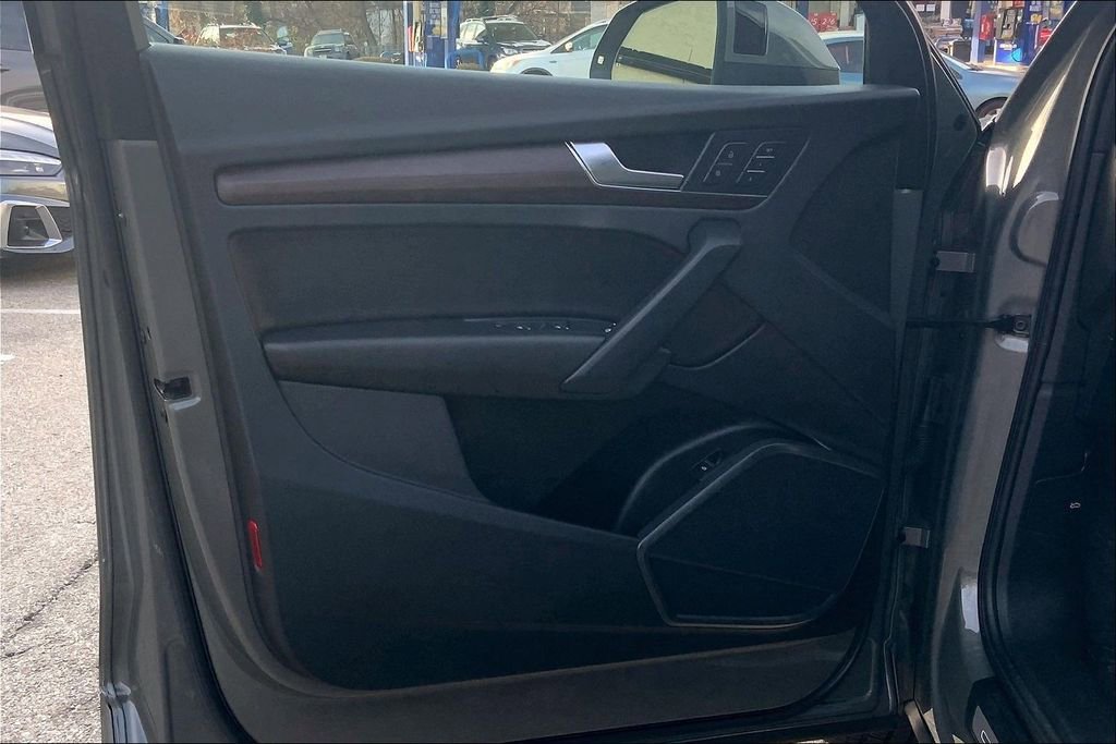 Certified 2023 Audi Q5 2.0T Premium w/ Convenience Package image 22