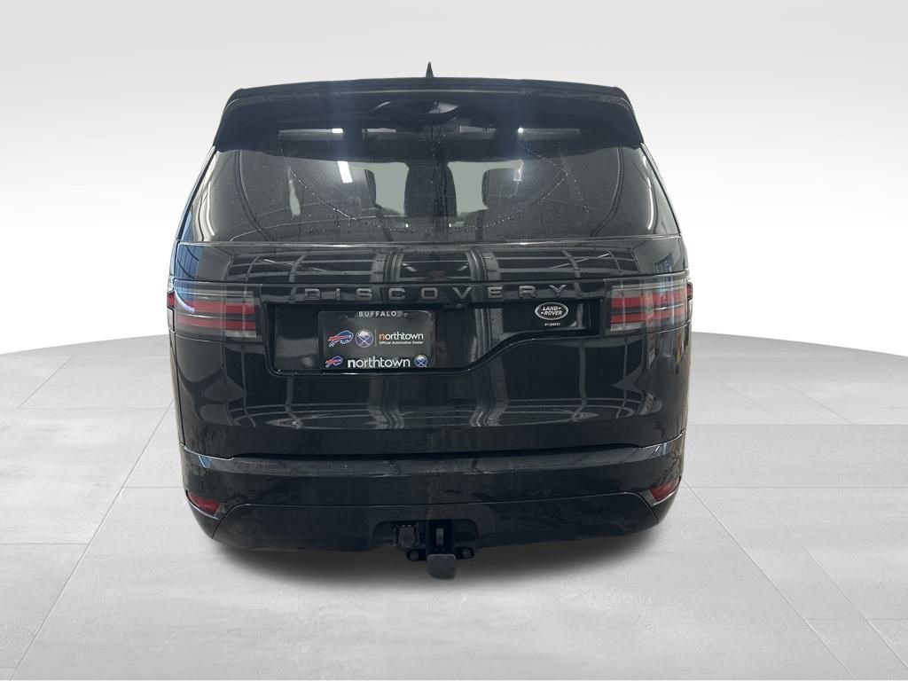 Used 2022 Land Rover Discovery HSE R-Dynamic image 6