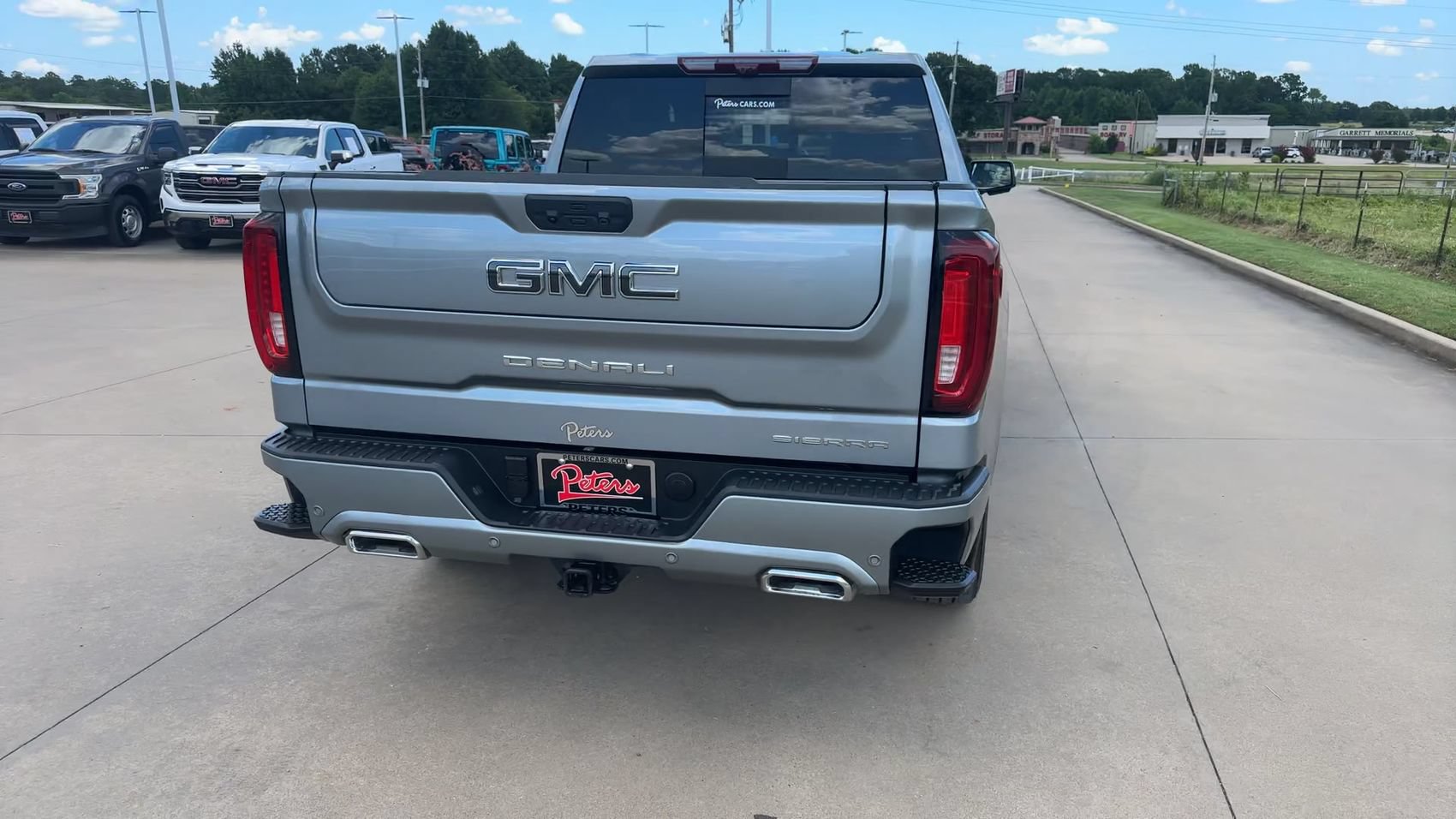 Used 2025 GMC Sierra 1500 Denali Ultimate AWD/4WD image 8