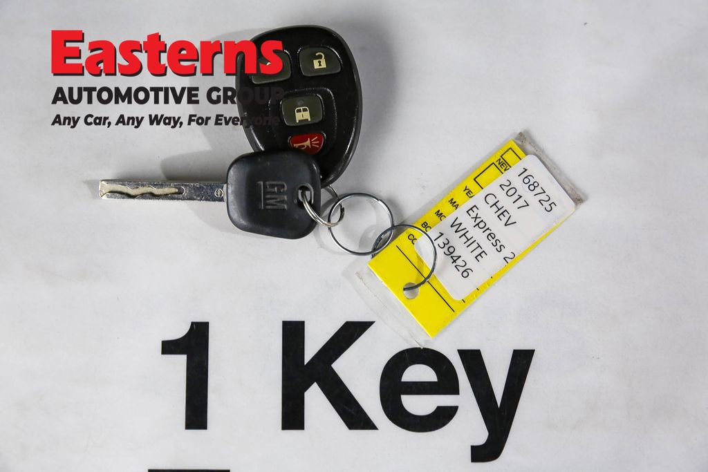 Used 2017 Chevrolet Express 2500 image 25