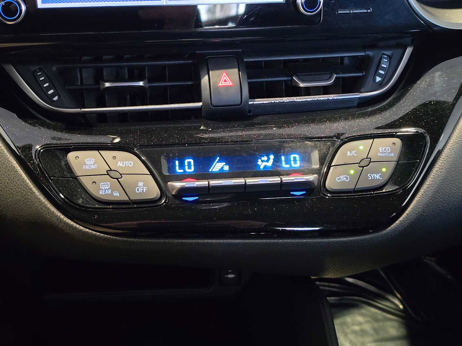 Used 2019 Toyota C-HR LE image 26