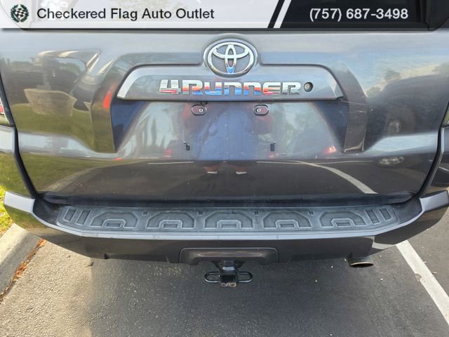 Used 2017 Toyota 4Runner SR5 image 7
