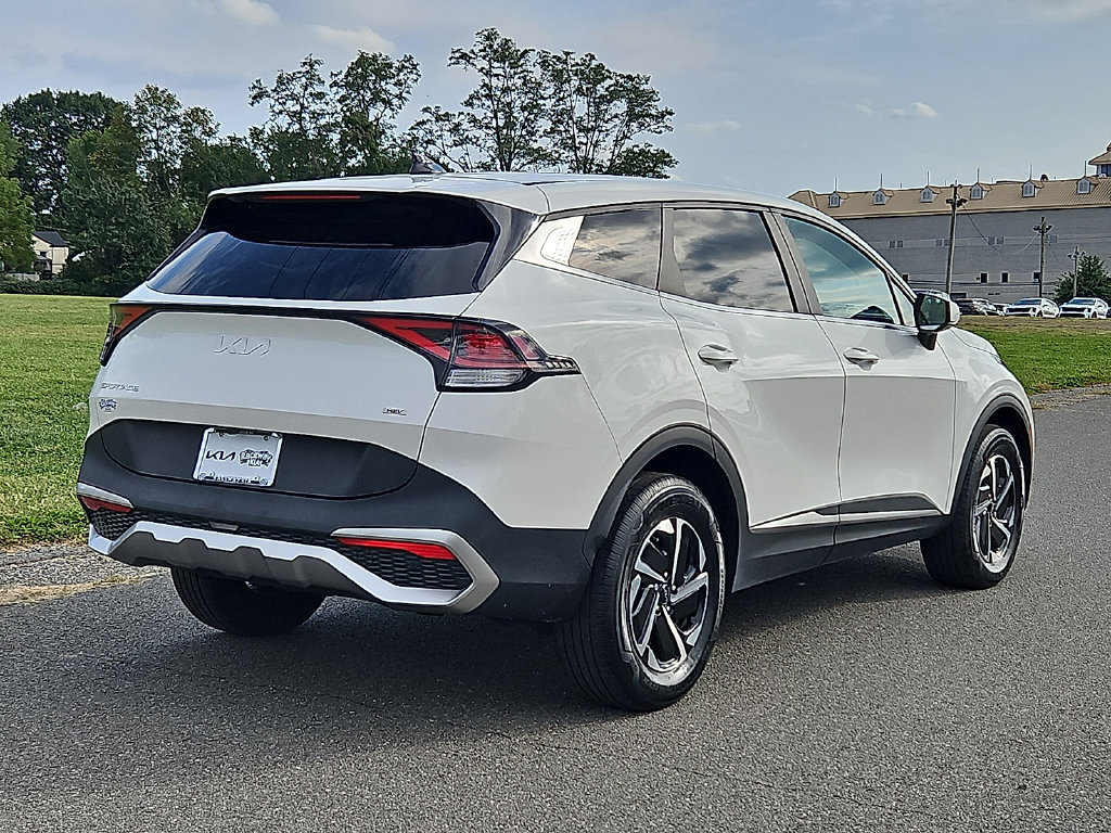 Certified 2023 Kia Sportage LX AWD/4WD image 6