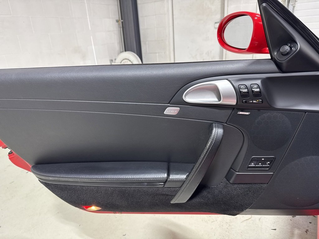 Used 2006 Porsche 911 Carrera S image 15