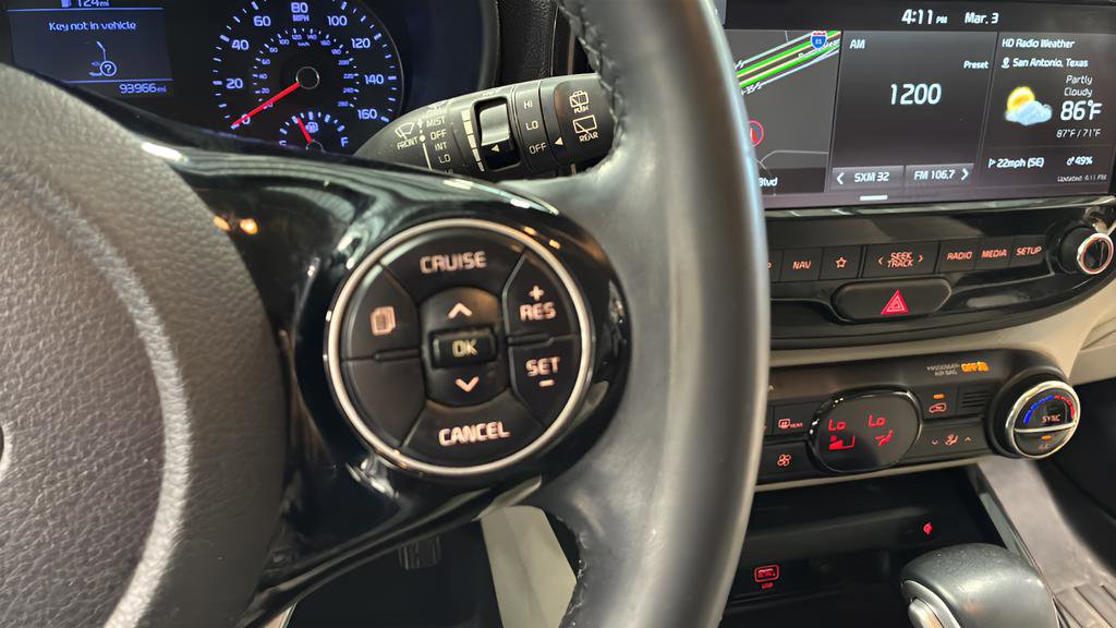 Used 2020 Kia Soul EX FWD image 14