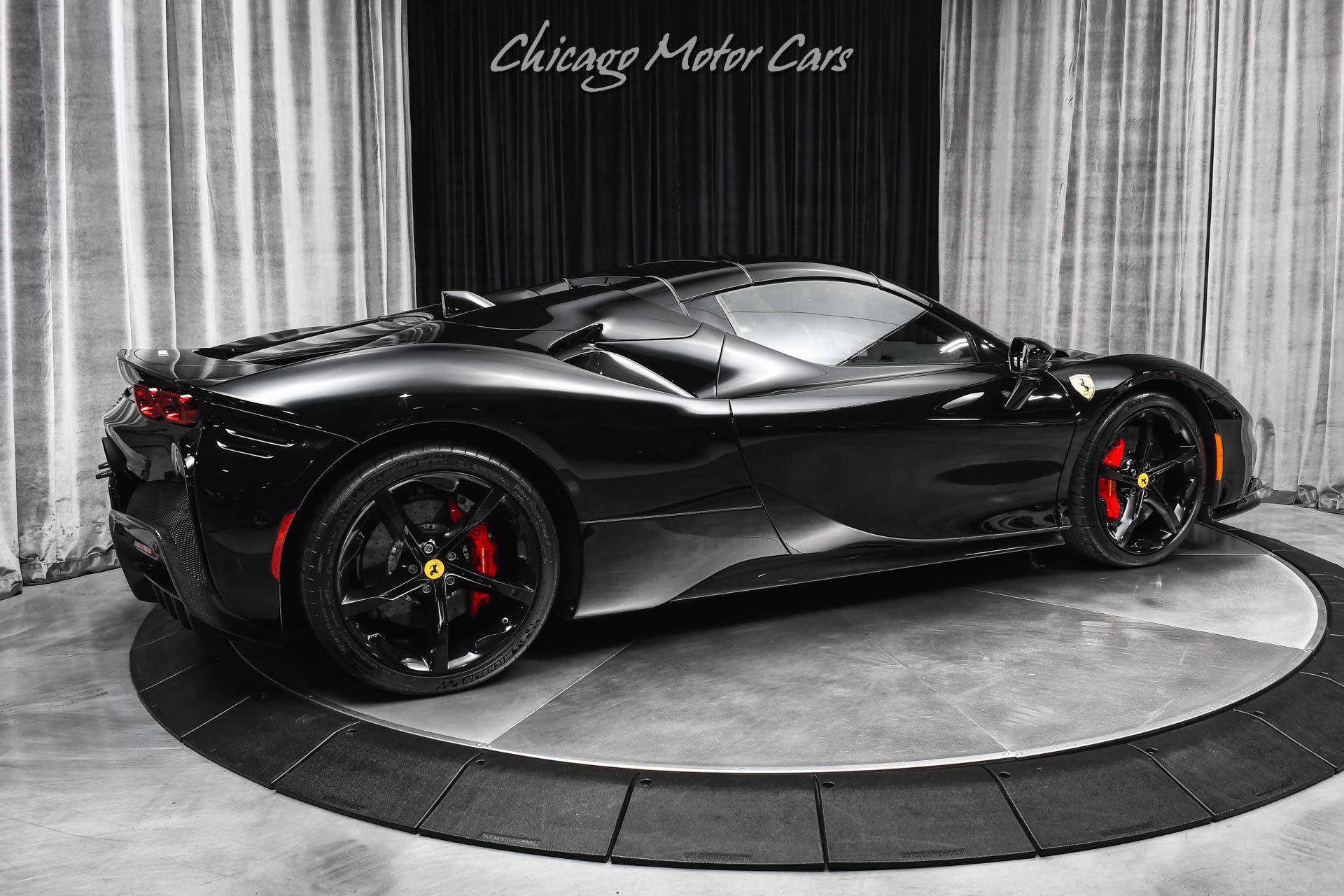 Used 2022 Ferrari SF90 Spider 1900 miles Tons of Carbon Fibe image 44