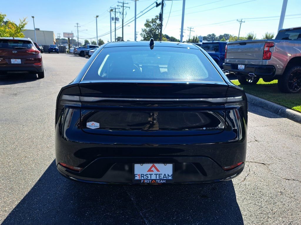 New 2026 Toyota Prius Plug-In Hybrid image 7