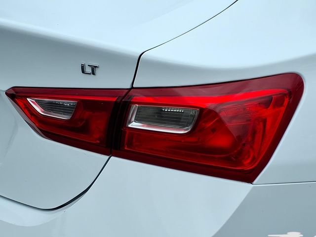Used 2024 Chevrolet Malibu LT FWD image 24