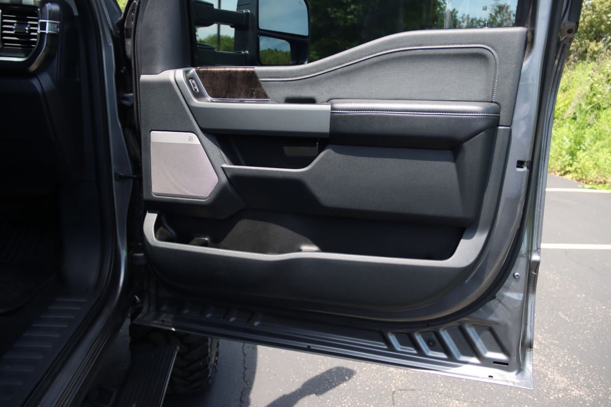 Used 2023 Ford F450 Lariat w/ Lariat Ultimate Package AWD/4WD image 56