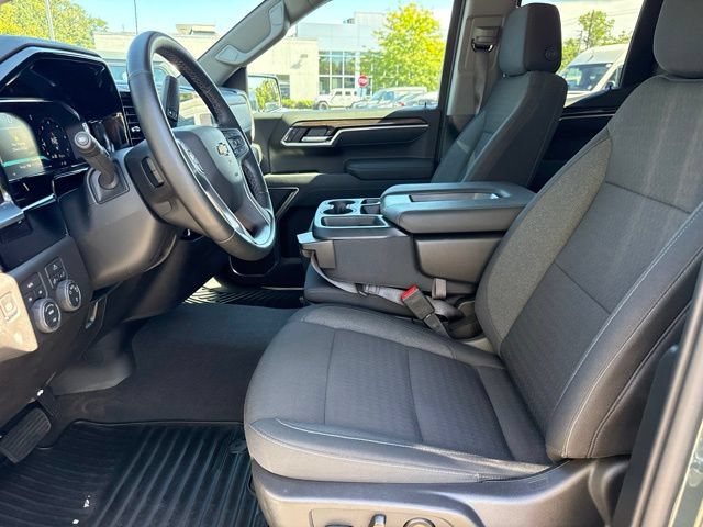 Used 2026 Chevrolet Silverado 1500 LT AWD/4WD image 23