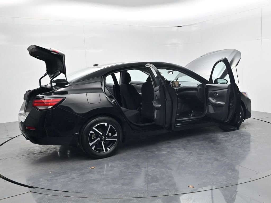 Used 2025 Nissan Sentra SV w/ All-Weather Package image 50