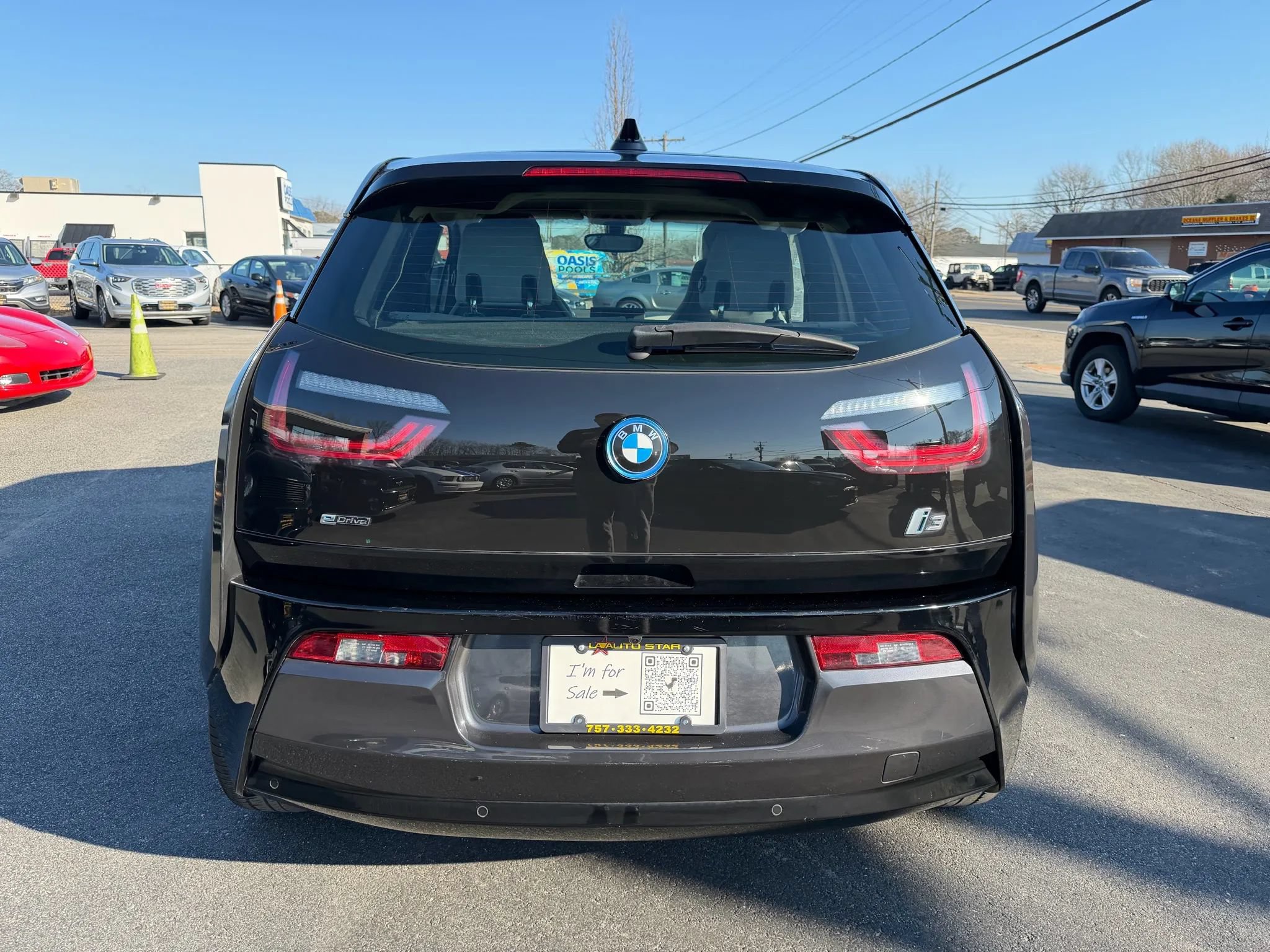 Used 2015 BMW i3 w/ Range Extender RWD image 4