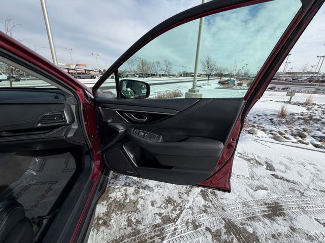 Used 2020 Subaru Outback Limited image 27