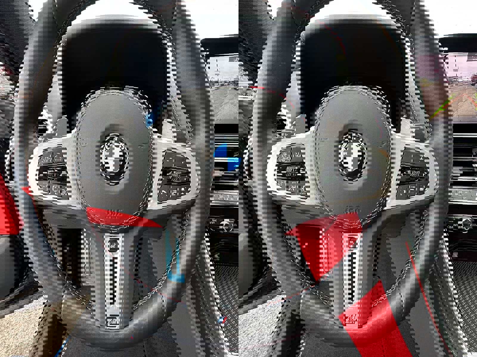 Used 2025 BMW M850i xDrive image 26