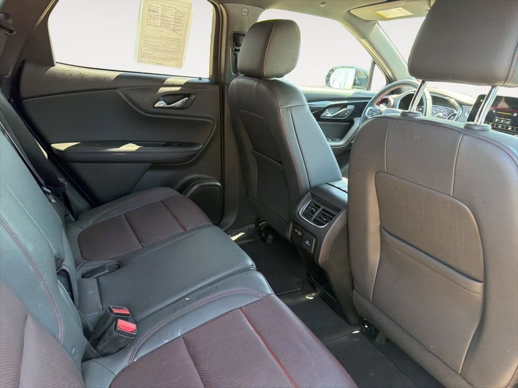 Used 2025 Chevrolet Blazer RS AWD/4WD image 13