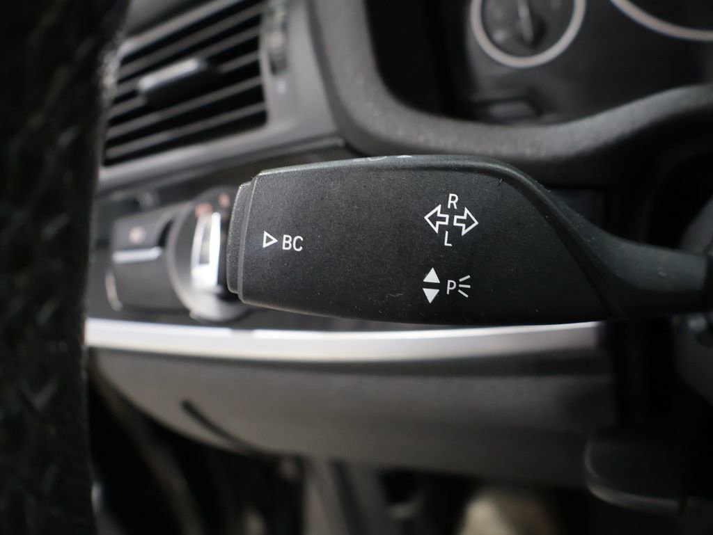 Used 2017 BMW X3 xDrive28i image 38