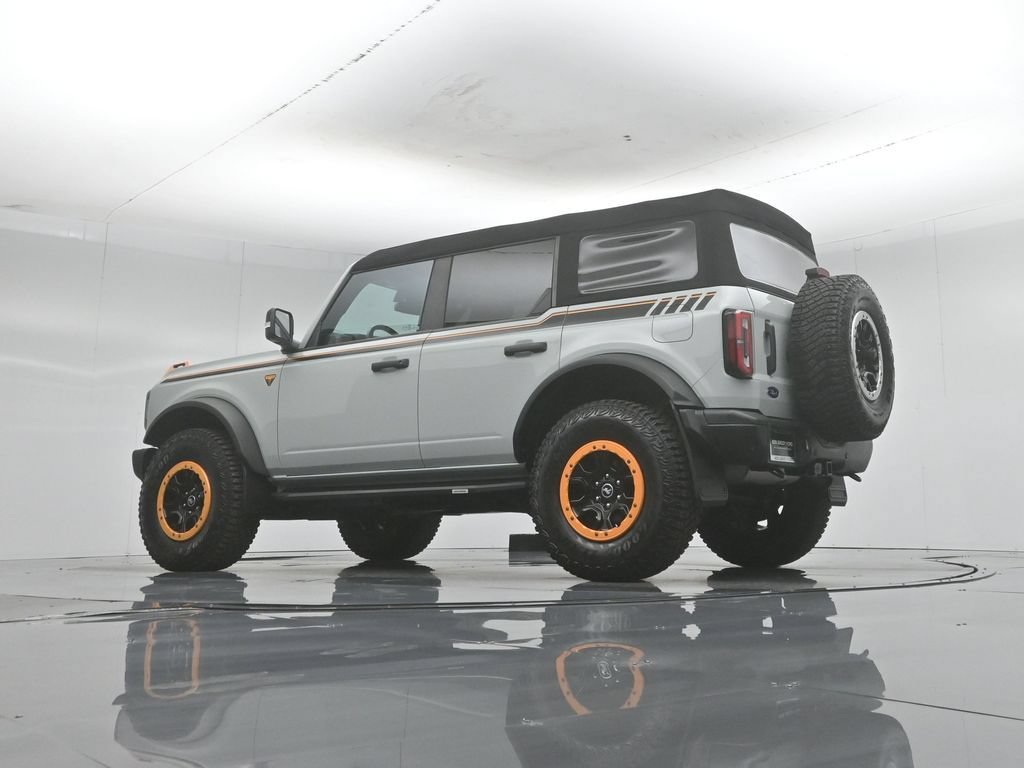 Certified 2023 Ford Bronco Badlands w/ Sasquatch Package AWD/4WD image 50