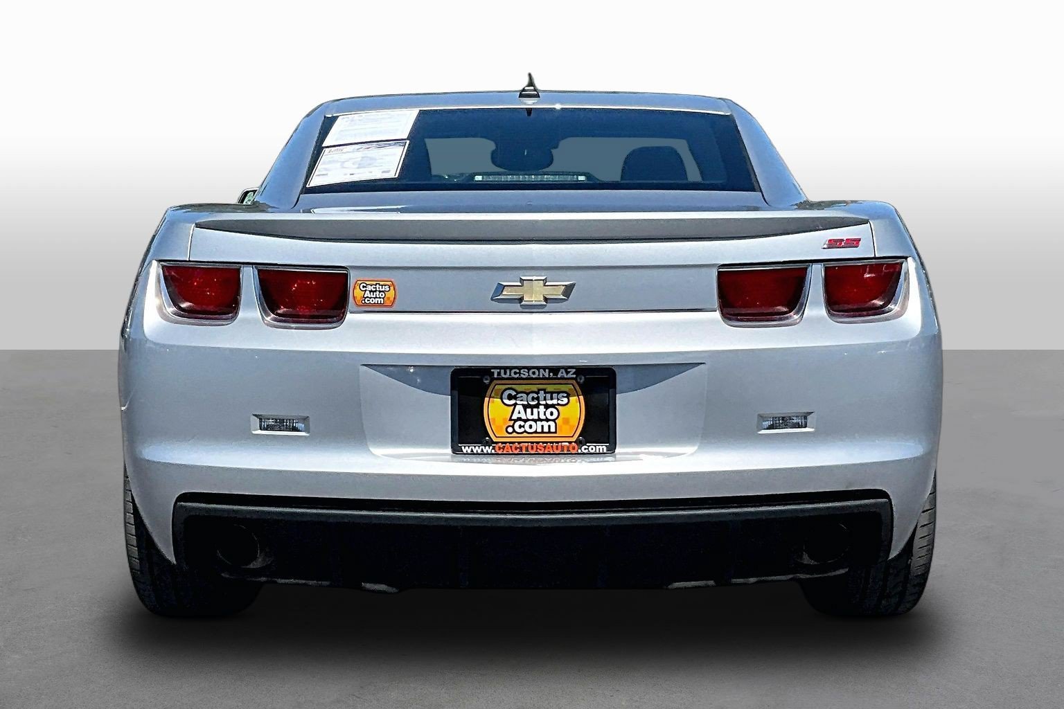 Used 2010 Chevrolet Camaro SS w/ RS Package RWD image 4