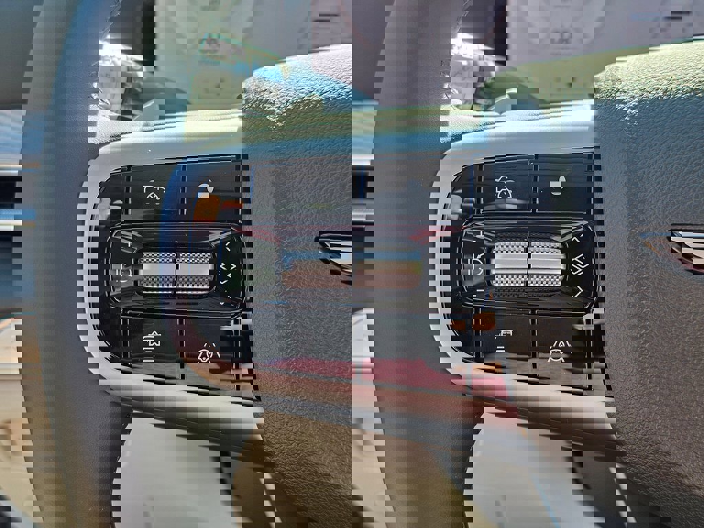 New 2026 Genesis GV80 2.5T Advanced image 36