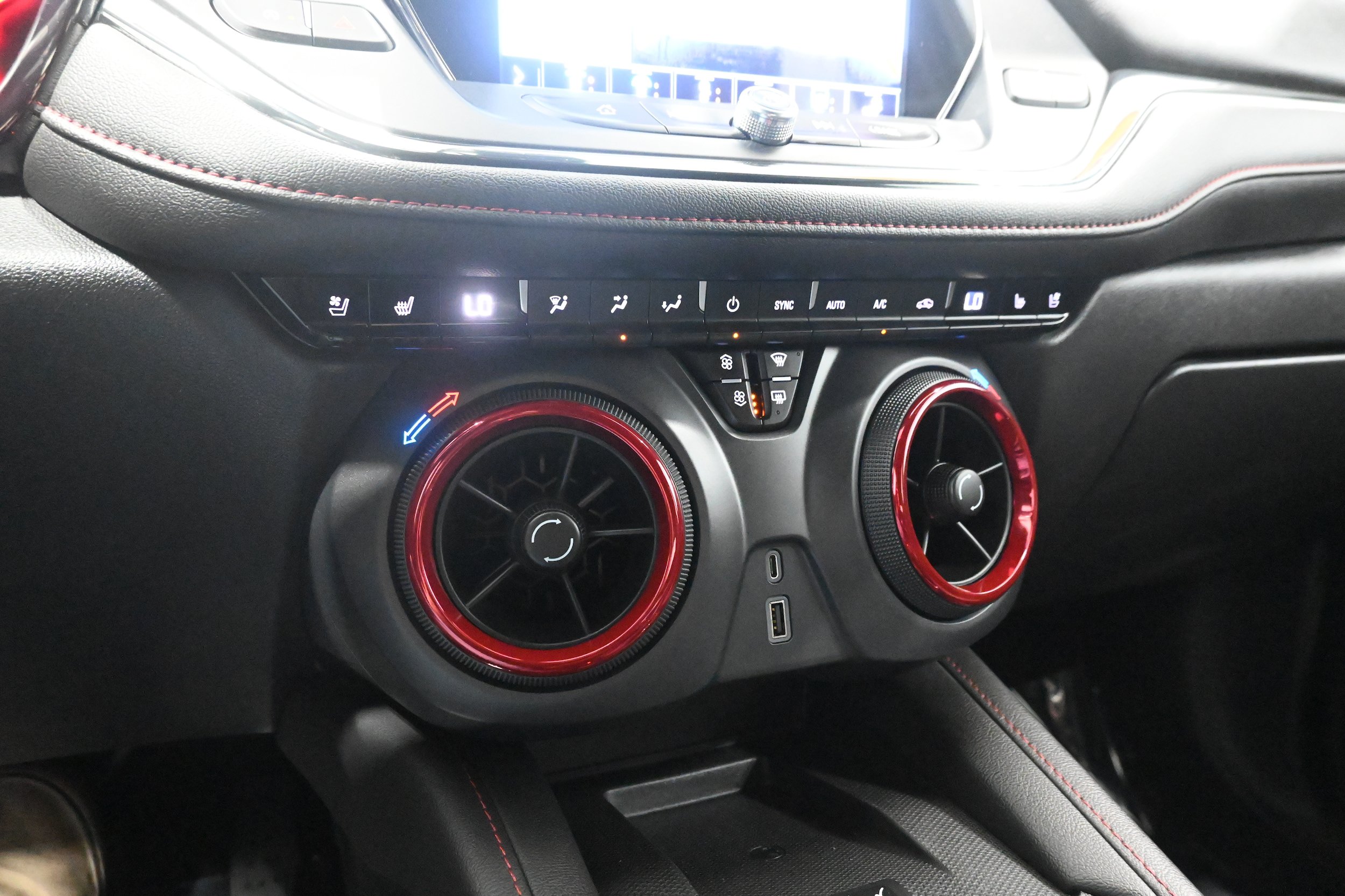 Used 2020 Chevrolet Blazer RS AWD/4WD image 16
