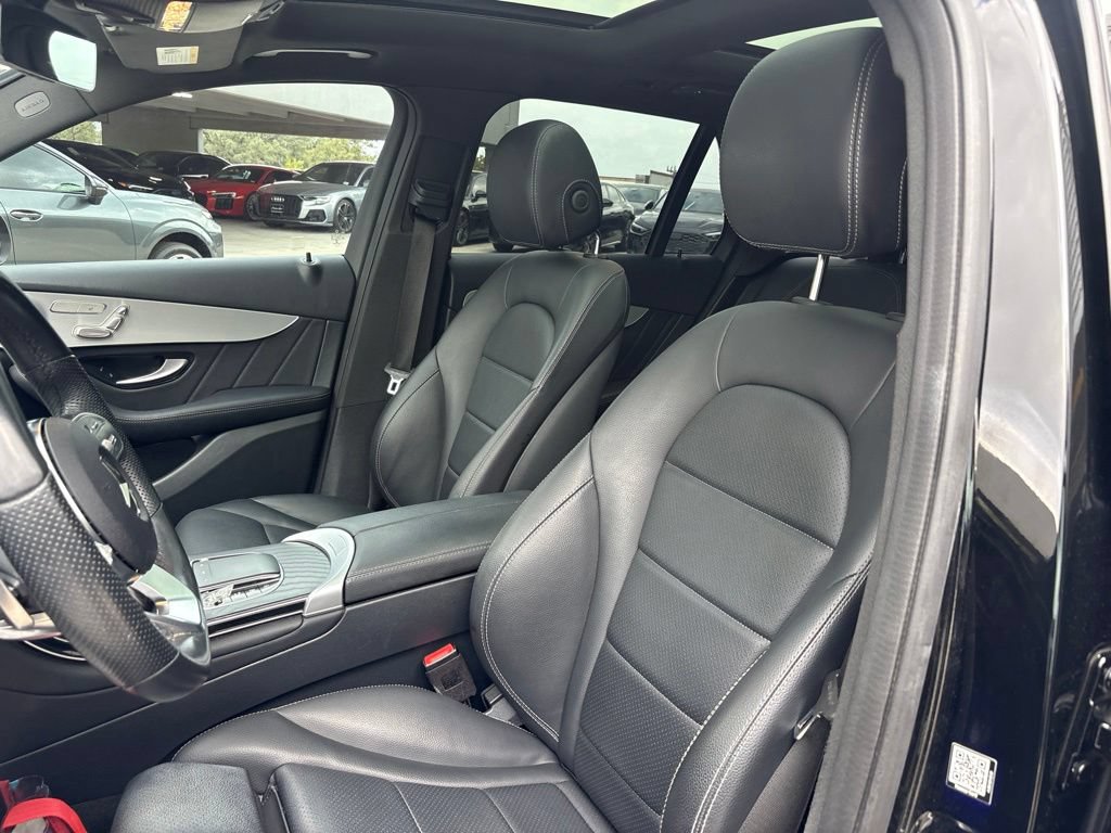 Used 2022 Mercedes-Benz GLC 300 image 13