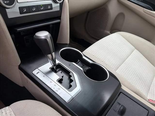 Used 2014 Toyota Camry LE FWD image 21