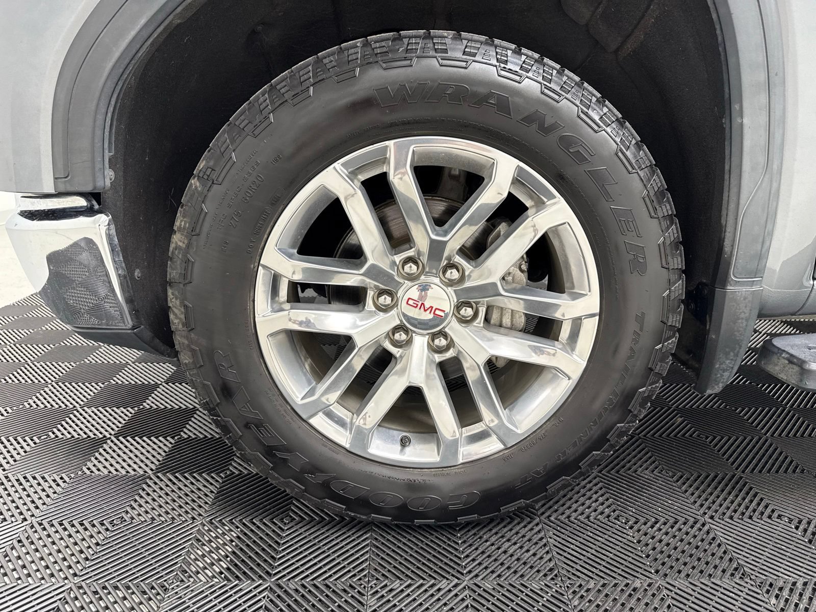 Used 2020 GMC Sierra 1500 SLT w/ SLT Premium Plus Package AWD/4WD image 12