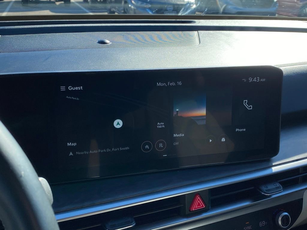 Certified 2025 Kia Sorento X-Line EX image 14