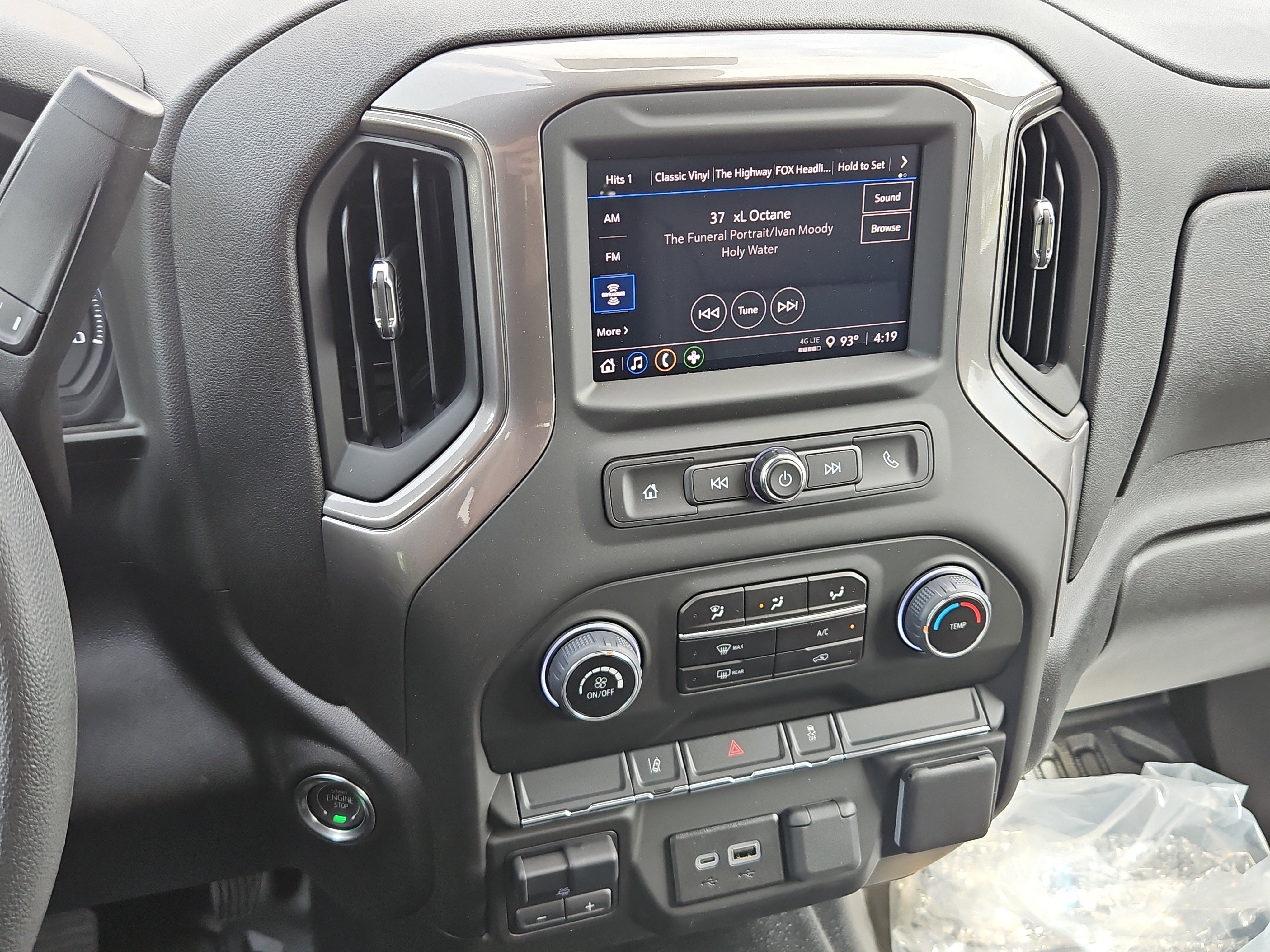 New 2025 Chevrolet Silverado 2500 W/T w/ WT Convenience Package image 16