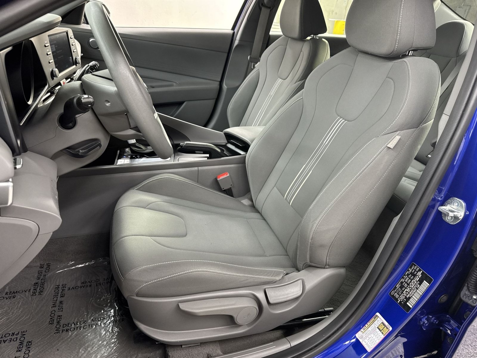 Used 2023 Hyundai Elantra SEL FWD image 14