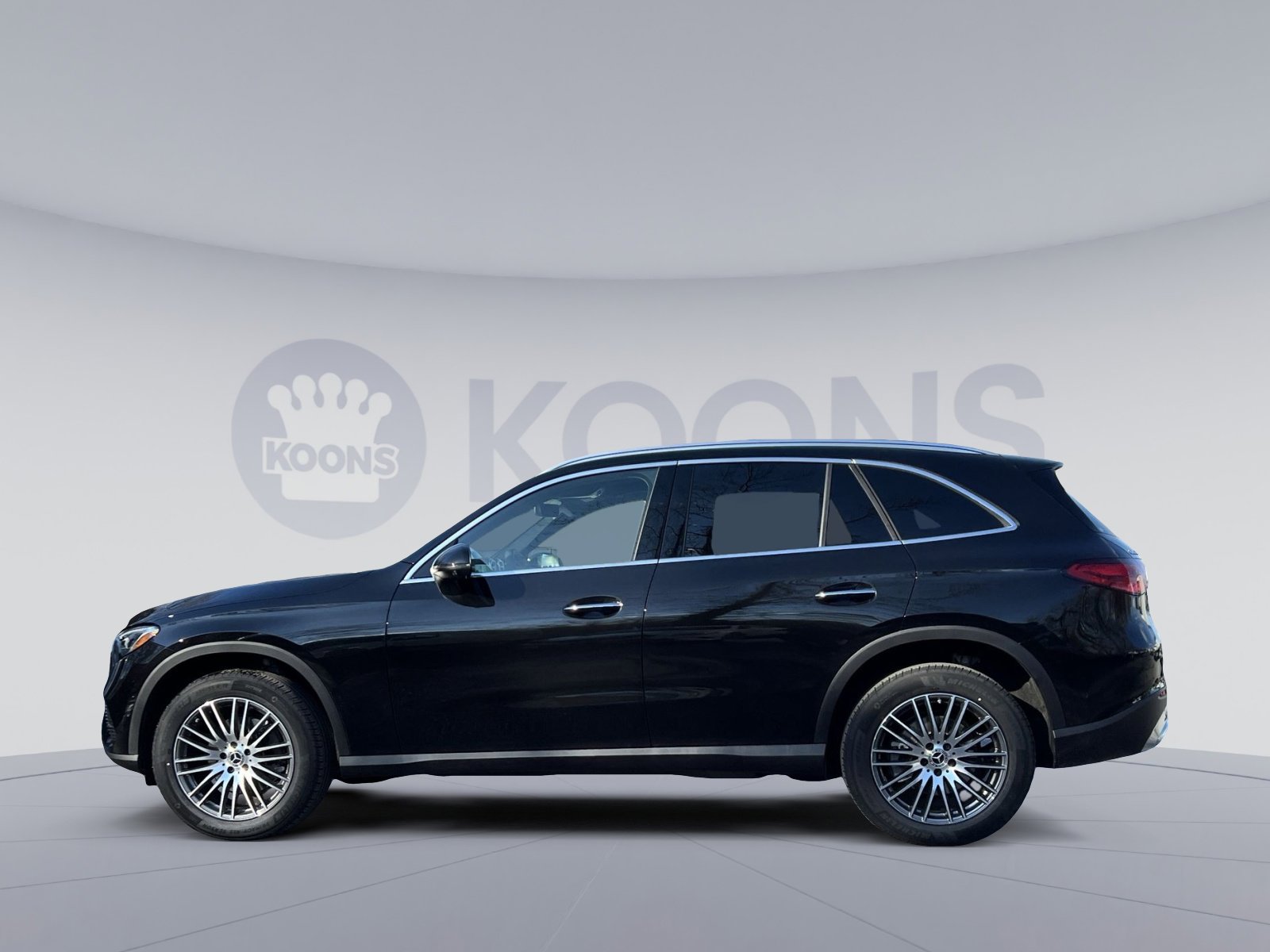 New 2026 Mercedes-Benz GLC 300 4MATIC image 2
