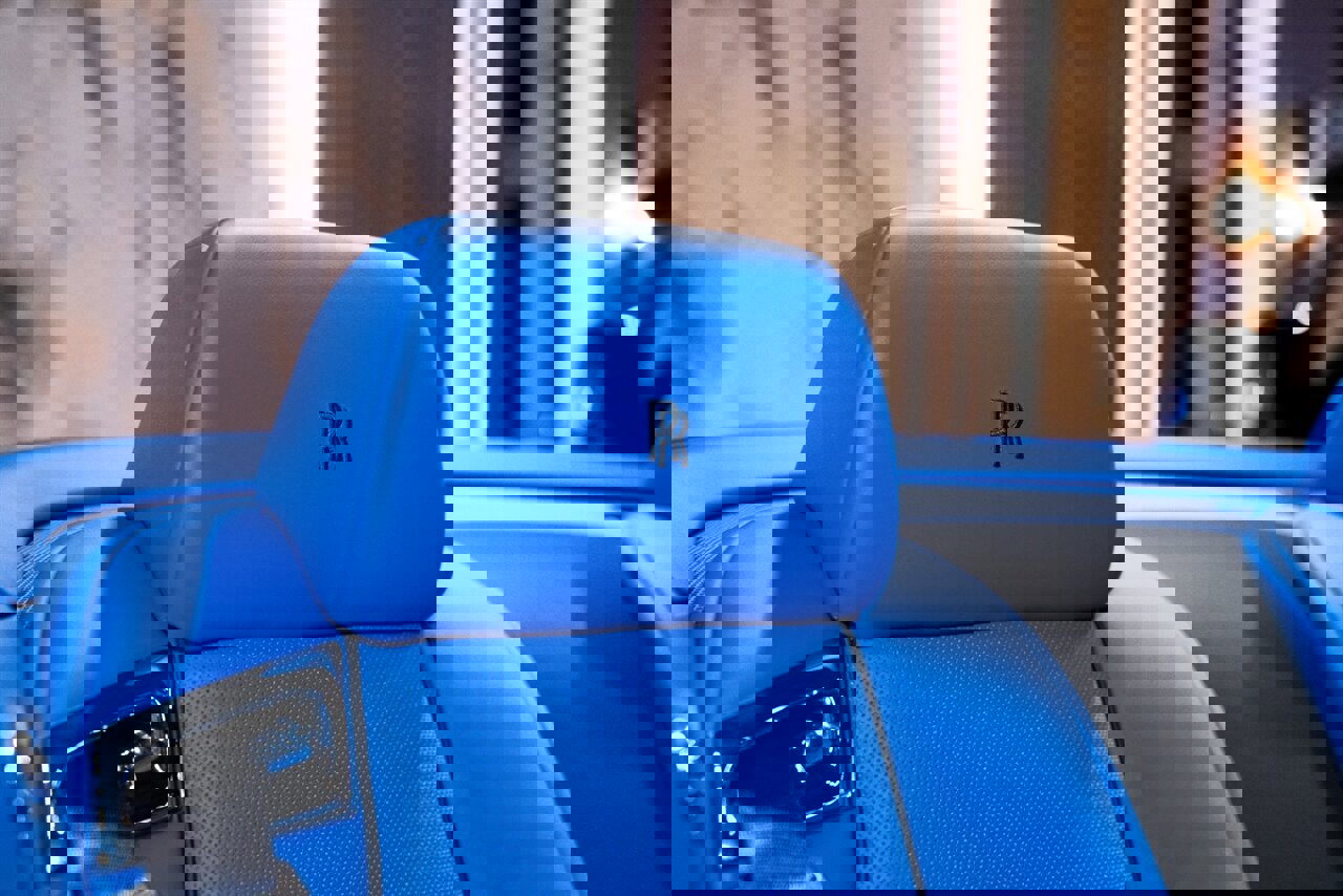 Used 2018 Rolls-Royce Dawn image 18