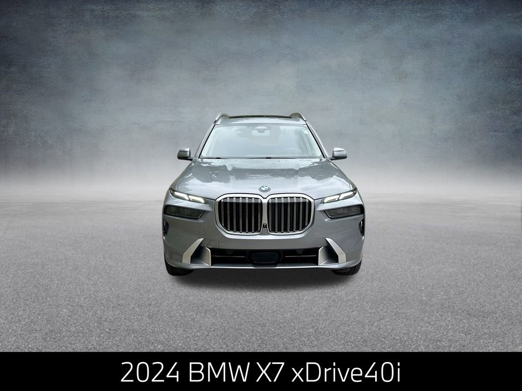 Certified 2024 BMW X7 xDrive40i w/ Premium Package image 3